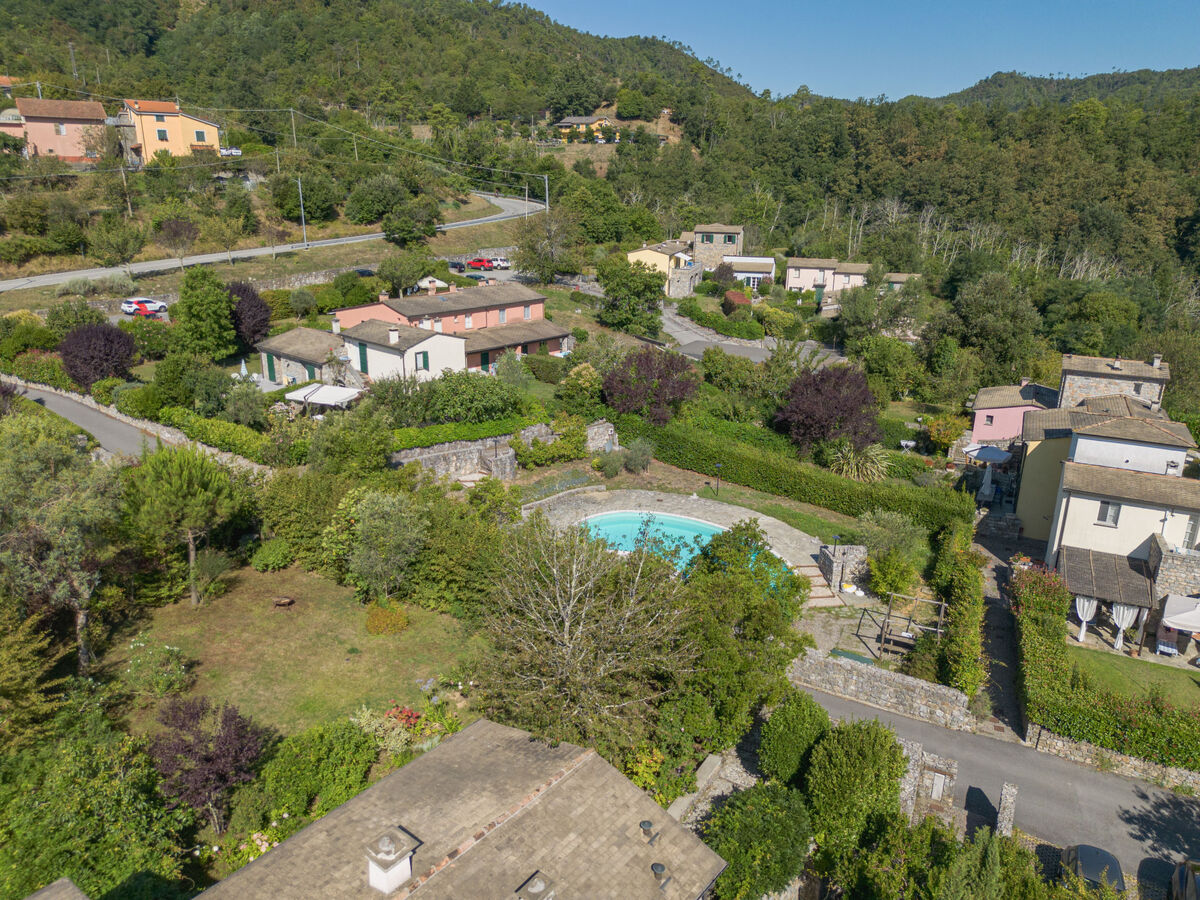 Maison Carlotta à Pignone, piscine résidence - Photo 19