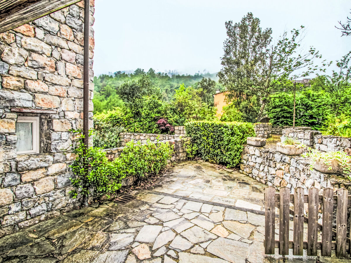 Maison Carlotta à Pignone, piscine résidence - Photo 23