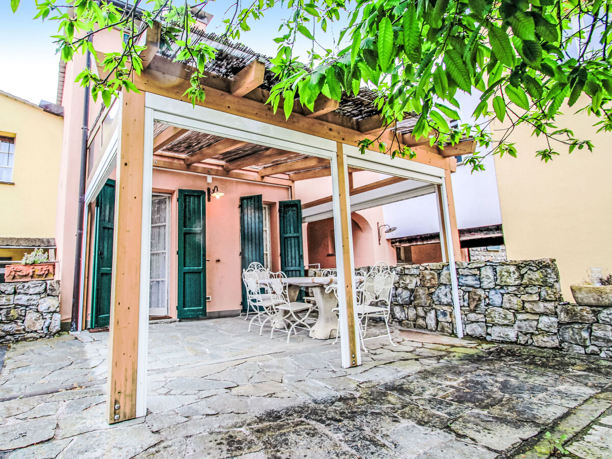 Maison Carlotta à Pignone, piscine résidence - Photo 25