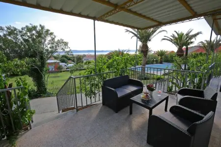 Mediterano 4, Maison de vacances à Bibinje près de la plage - Photo 11