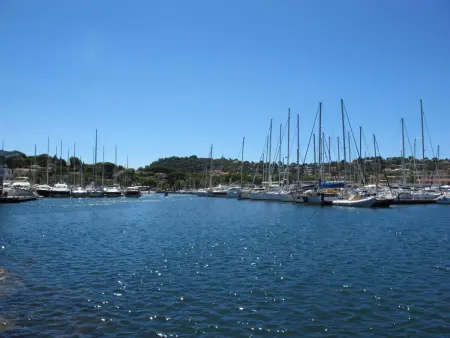 Cap Marine, Appartement 6 personnes à Cavalaire - Photo 25
