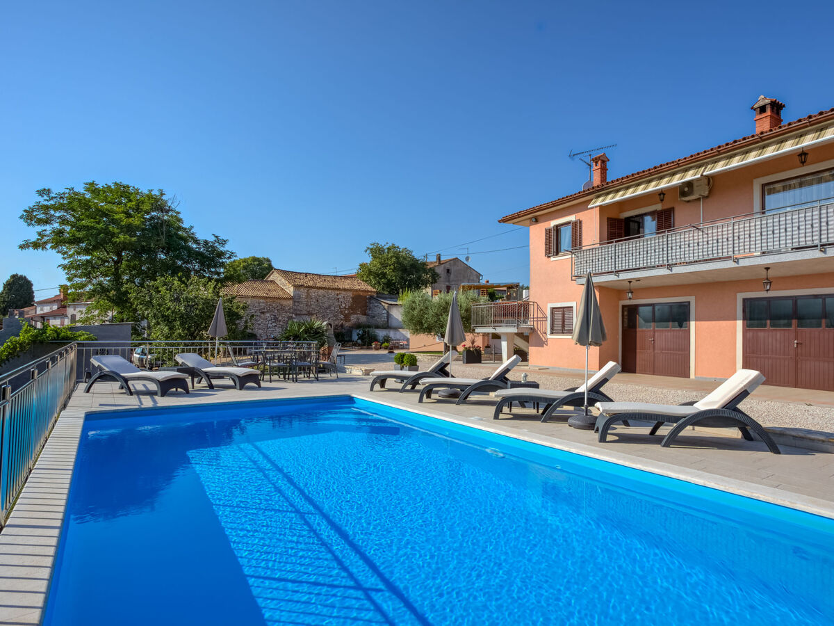 Maison Legović avec piscine privée à Kaštelir - Photo 9