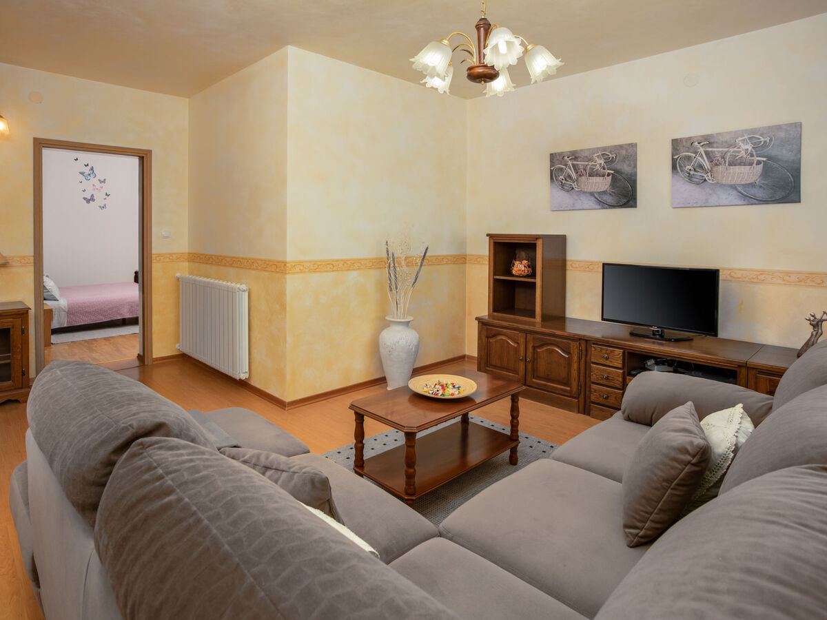 Maison Legović avec piscine privée à Kaštelir - Photo 12