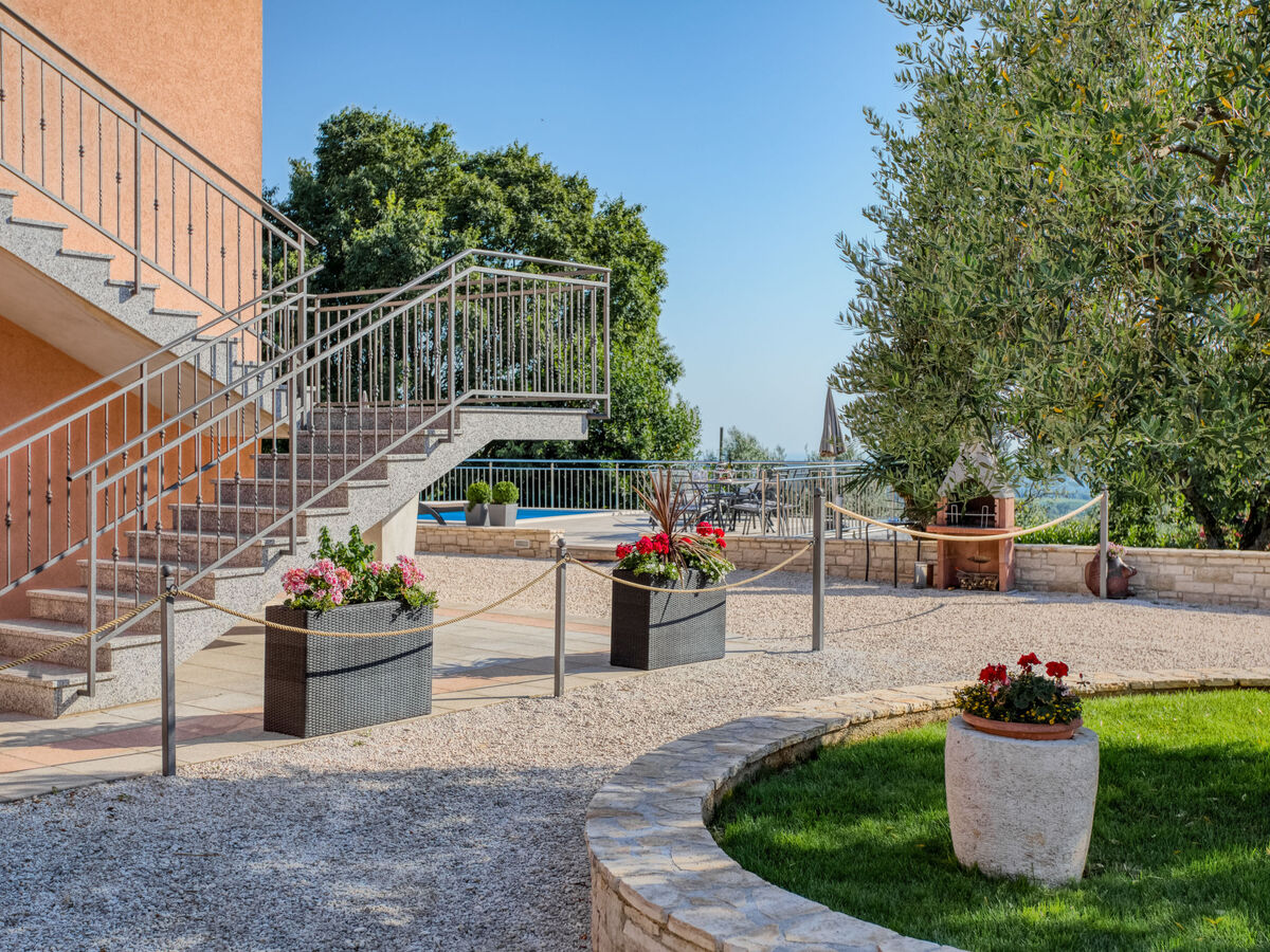 Maison Legović avec piscine privée à Kaštelir - Photo 29