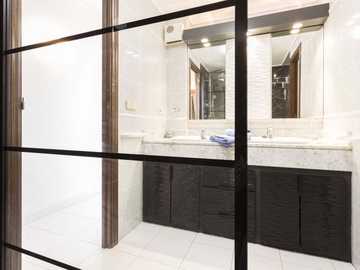 Appartement Port Rhodes, vue canal à Empuriabrava - Photo 17