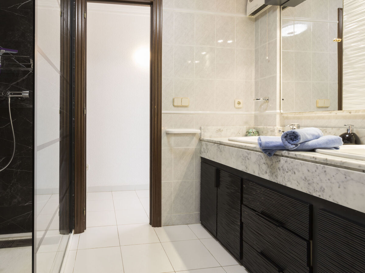 Appartement Port Rhodes, vue canal à Empuriabrava - Photo 19