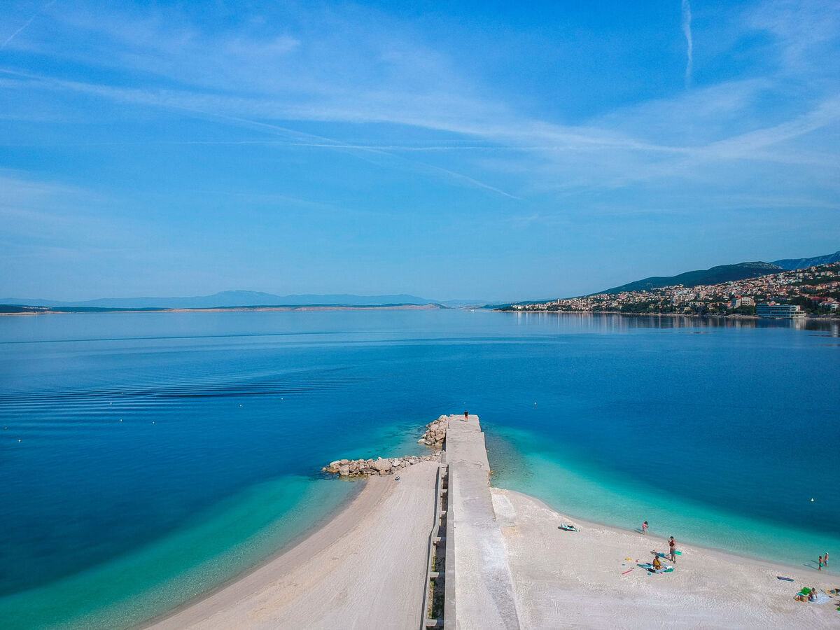 Divna, maison rénovée à 100 m de la mer à Selce - Photo 16