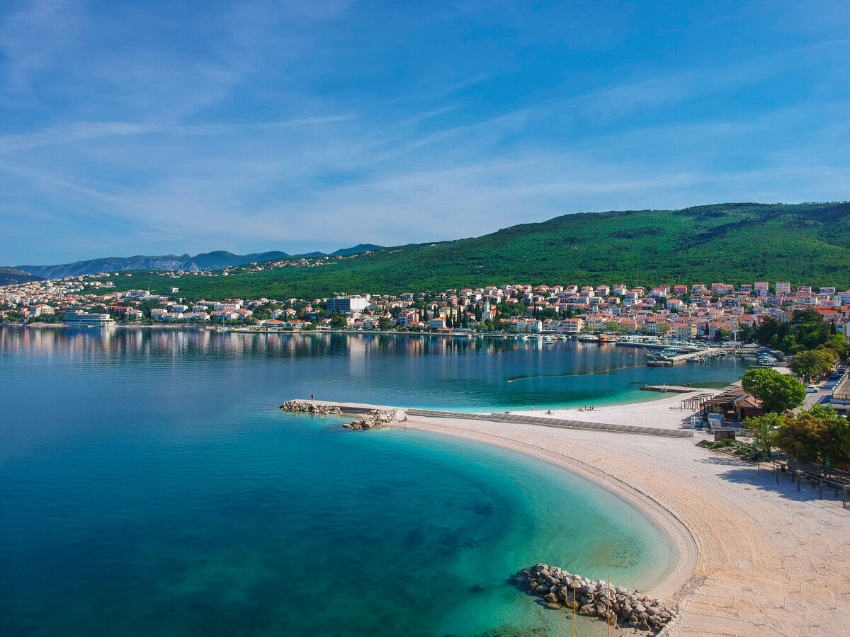 Divna, maison rénovée à 100 m de la mer à Selce - Photo 19