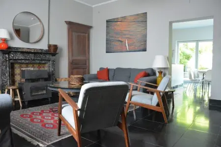 Maison 22 personnes, 8 chambres à Denée : photo 8