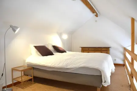 Maison 22 personnes, 8 chambres à Denée : photo 19