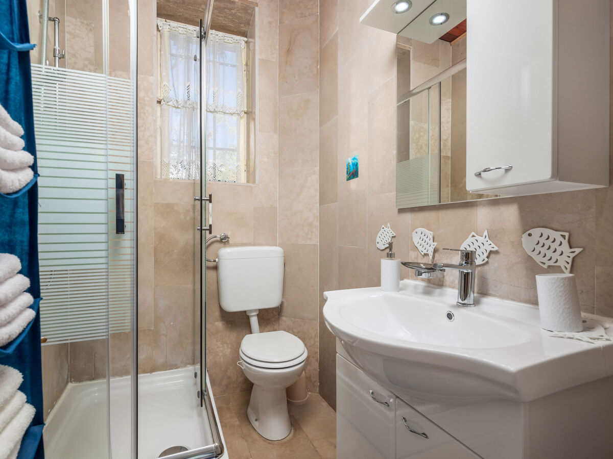 Maison Petra avec piscine privée à Crikvenica - Photo 16
