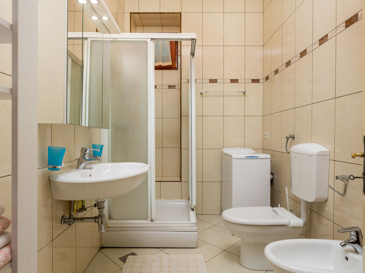 Maison Petra avec piscine privée à Crikvenica - Photo 17