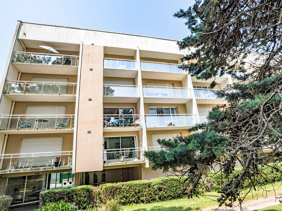 Studio rénové 26 m² avec balcon vue jardin à Carnac - Photo 13