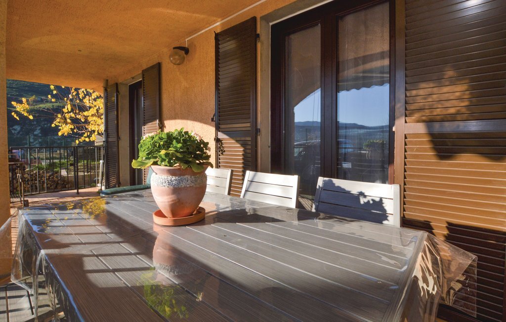 Maison de montagne avec terrasse vue sur les Alpes, Sant Petru - Photo 4