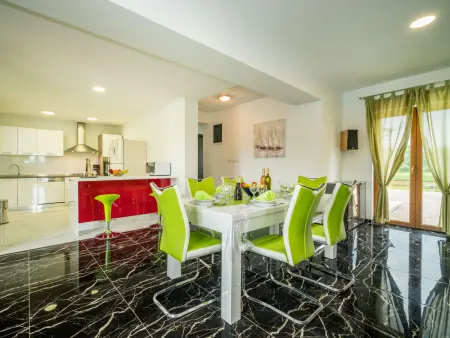Villa Frankovići – Maison 250 m² piscine privée : photo 5