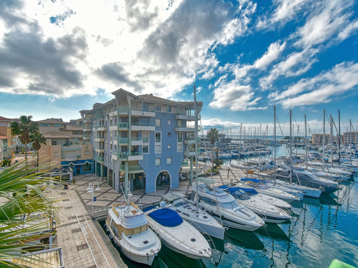 Appartement Bleu Marine à Fréjus, vue mer et port - Photo 2