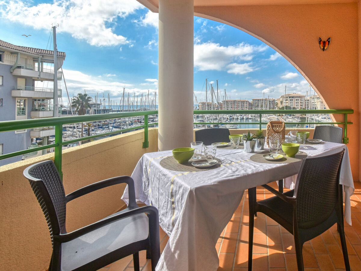 Appartement Bleu Marine à Fréjus, vue mer et port - Photo 13