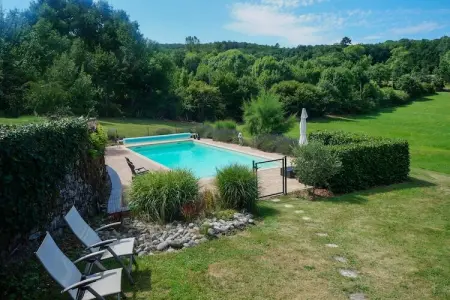 Mas de la Grésigne, Escapade dans un village historique avec piscine - Photo 11