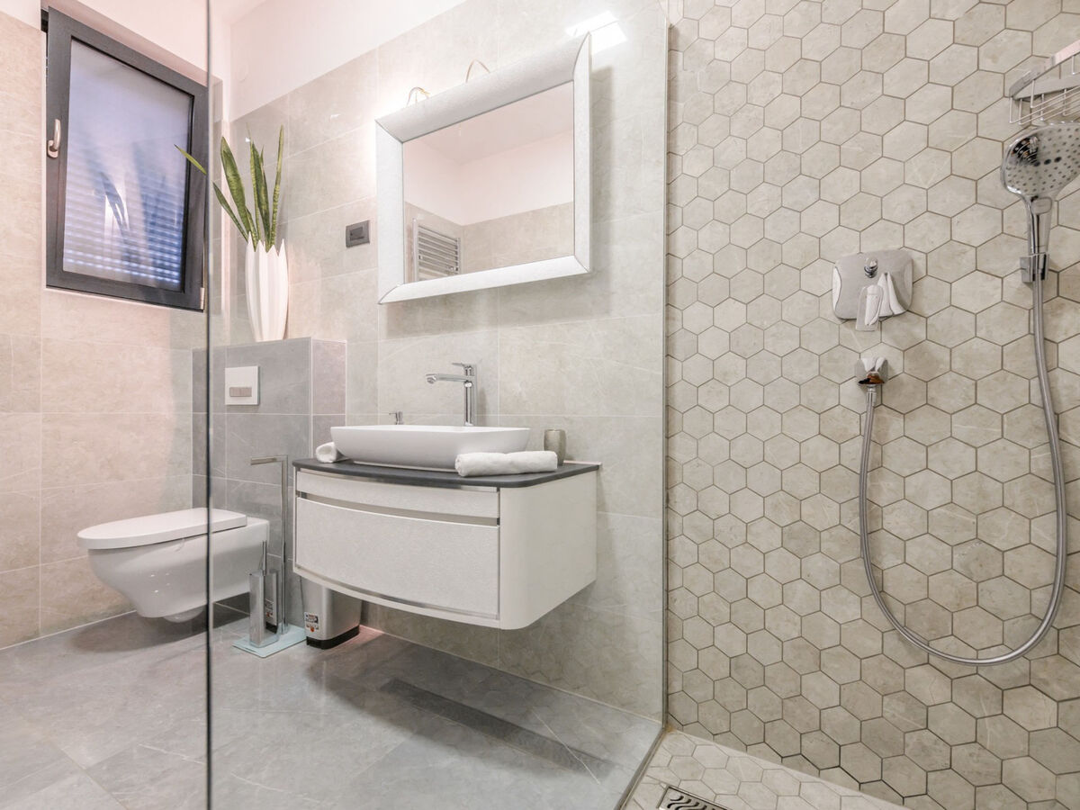 Villa Panorama, maison 270 m² piscine chauffée Crikvenica - Photo 23