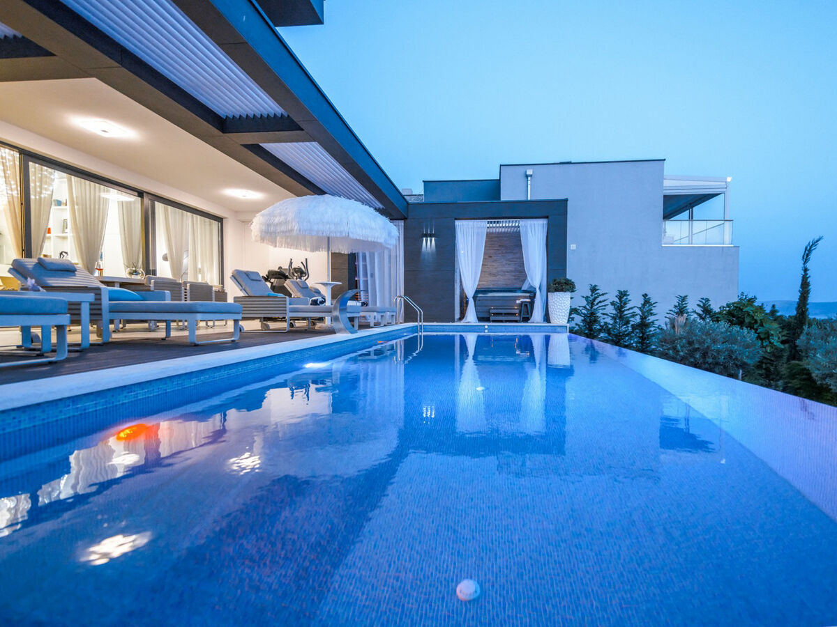 Villa Panorama, maison 270 m² piscine chauffée Crikvenica - Photo 32
