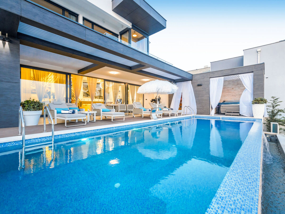 Villa Panorama, maison 270 m² piscine chauffée Crikvenica - Photo 36