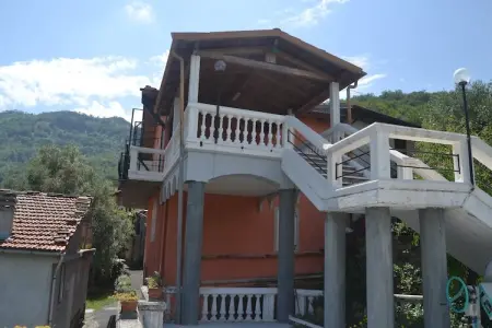 Fiore in testa – Maison 4 pers. en Ligurie
