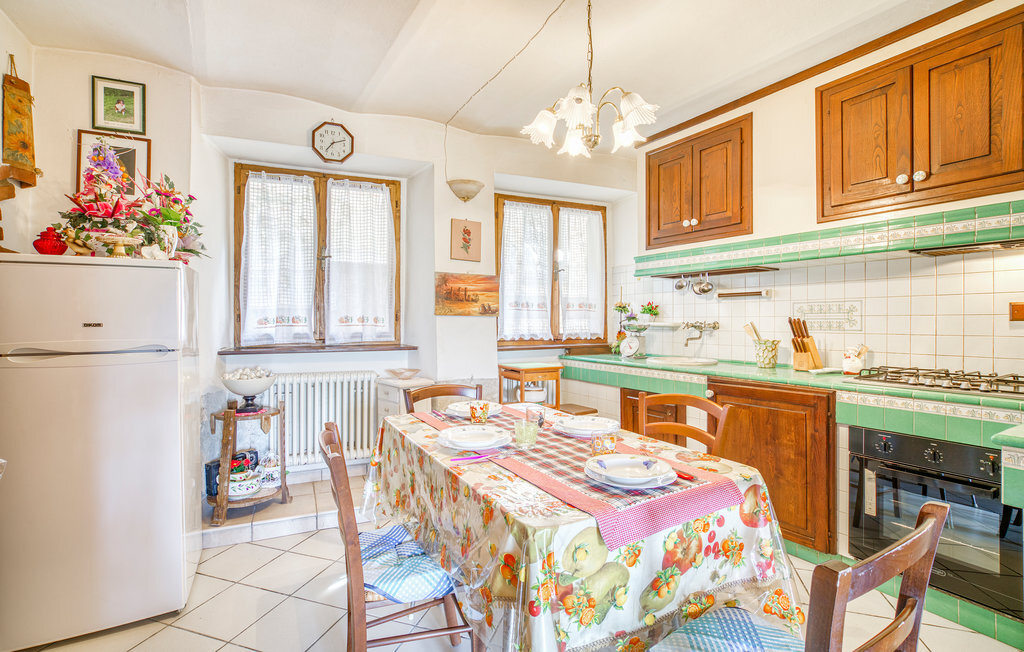 Casa vicolo Lugnano, maison médiévale vue panoramique - Photo 9