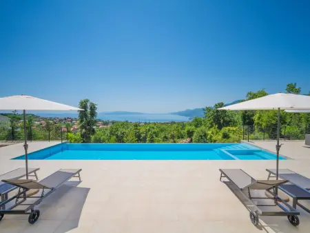 Location villa à Opatija Matulji, Minimal