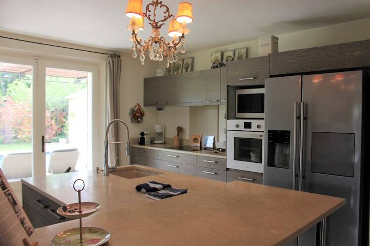 La Charm, villa 8 pers. avec piscine chauffée à Eygalières - Photo 12