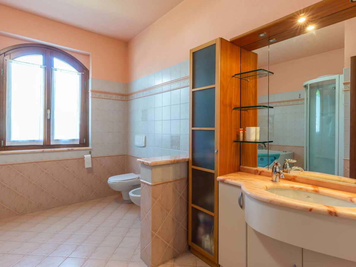 Appartement Fulvia avec terrasse couverte à Colico - Photo 24
