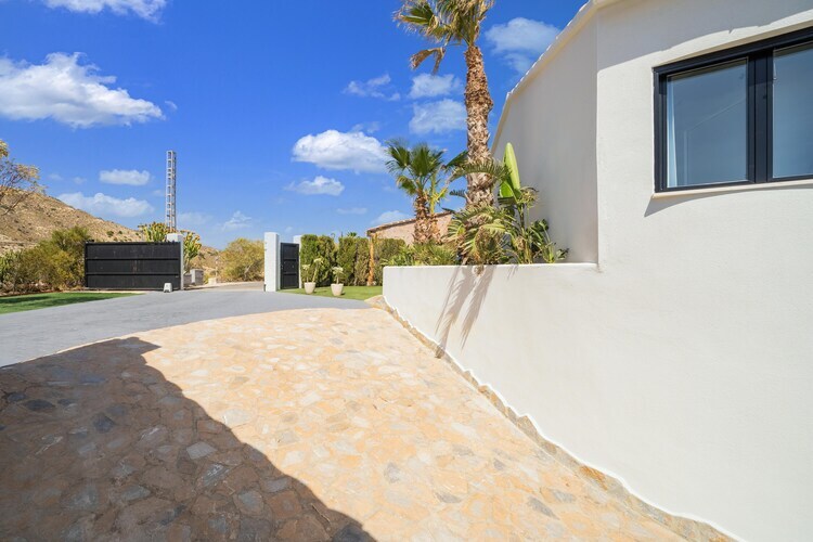 Villa La Sirena, 6 chambres avec piscine chauffée à El Campello - Photo 12