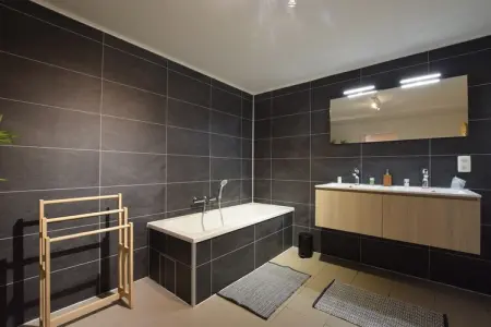 Happy Wood Chalet – 9 personnes, salle de jeux à Durbuy : photo 22