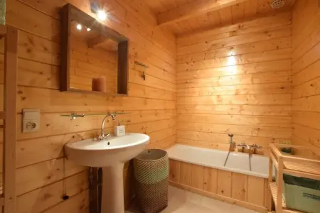 Happy Wood Chalet – 9 personnes, salle de jeux à Durbuy : photo 23