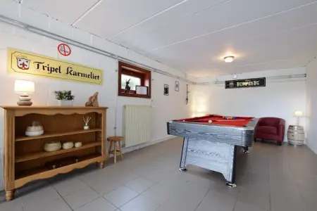 Happy Wood Chalet – 9 personnes, salle de jeux à Durbuy : photo 24