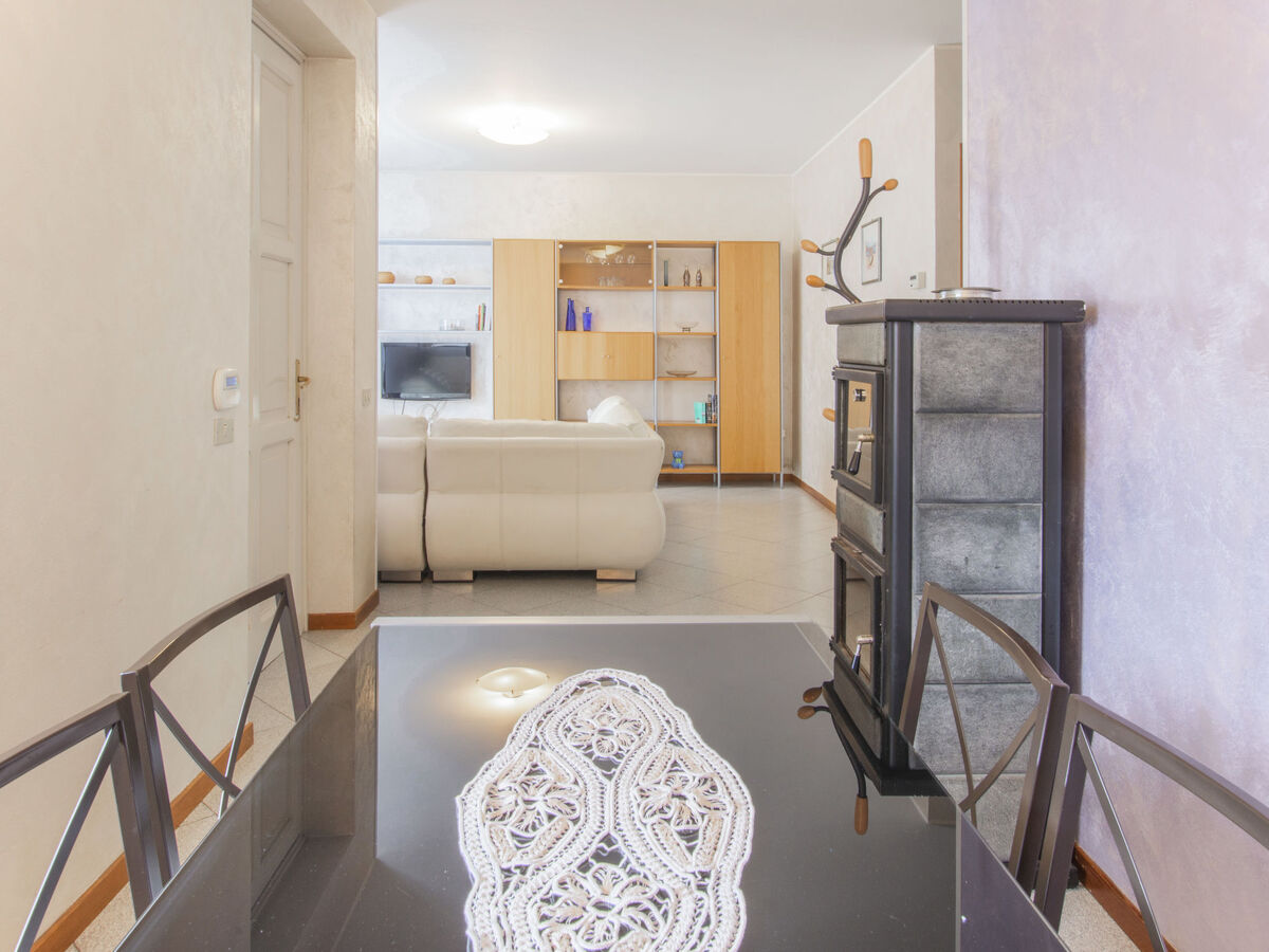 Maison Gaia à Bellano, piscine saisonnière et vue lac - Photo 8