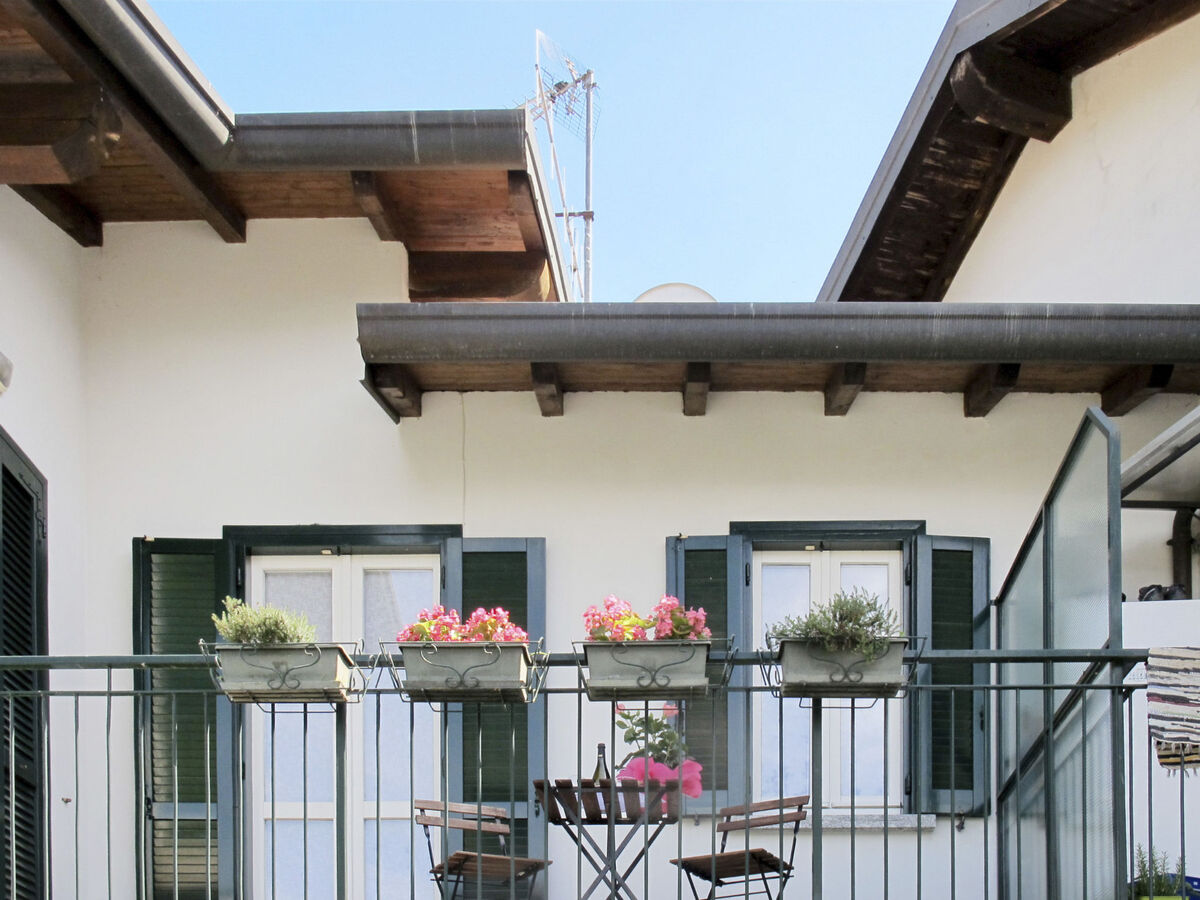 Maison Gaia à Bellano, piscine saisonnière et vue lac - Photo 20