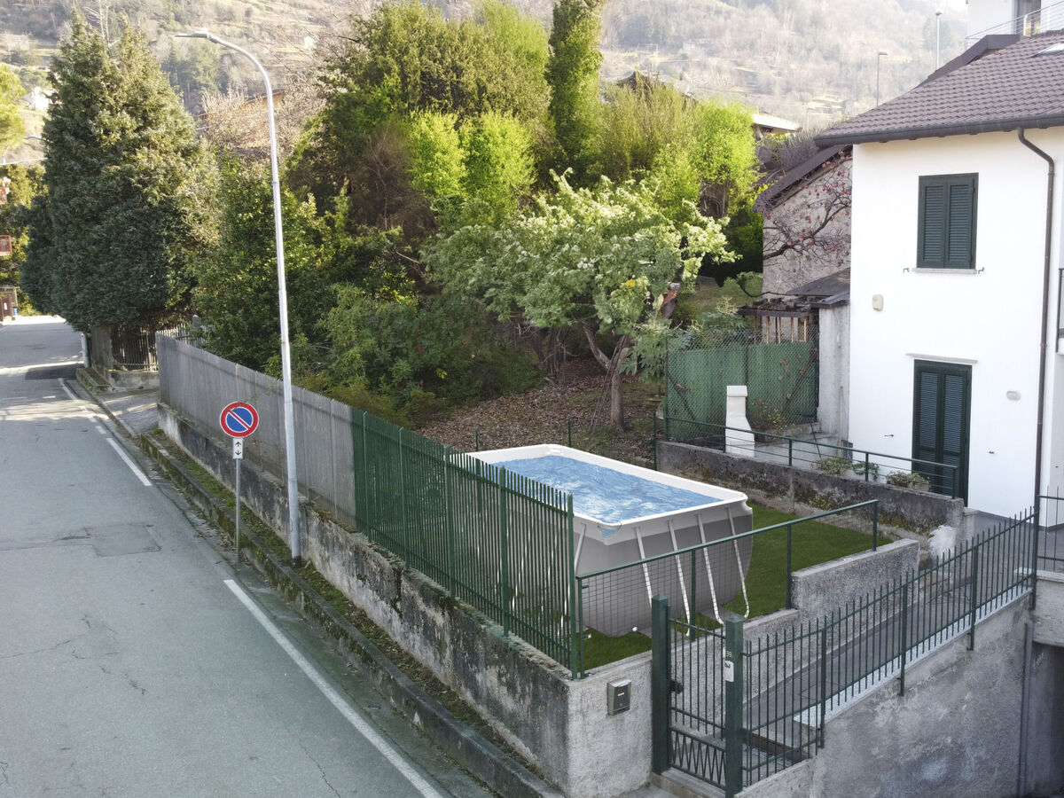 Maison Gaia à Bellano, piscine saisonnière et vue lac - Photo 24