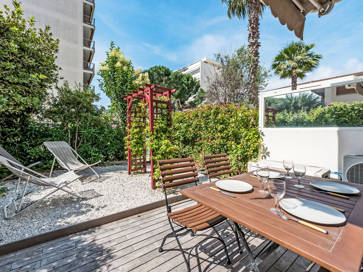 Studio rénové avec terrasse et accès piscine à Cannes - Photo 4