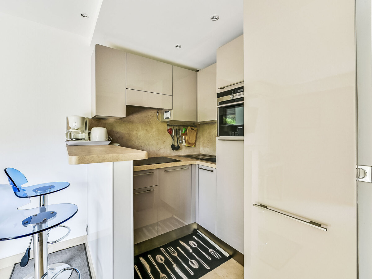 Studio rénové avec terrasse et accès piscine à Cannes - Photo 11