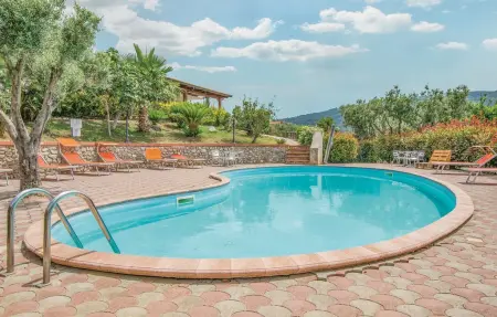 Location appartement à Ricadi, Casa Rosa