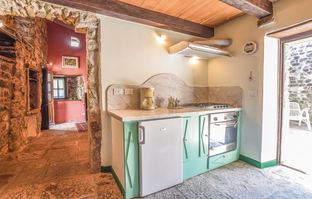 Maison jumelée avec sauna et jacuzzi à Comano - Photo 4