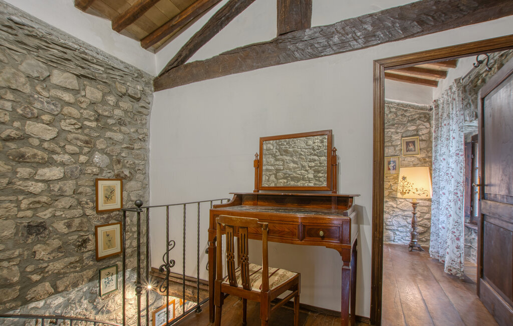 Maison jumelée avec sauna et jacuzzi à Comano - Photo 18