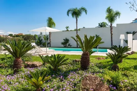 La Pigna Bianca, Villa à Marausa avec Piscine et Sauna - Photo 25