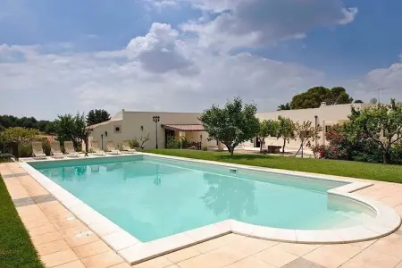 Location villa à Noto
