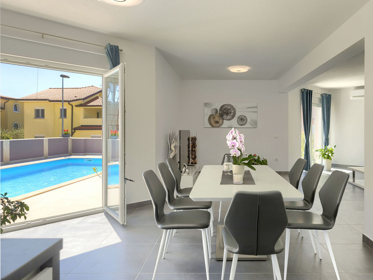Villa Gocci, maison 270 m² avec piscine privée à Umag - Photo 2