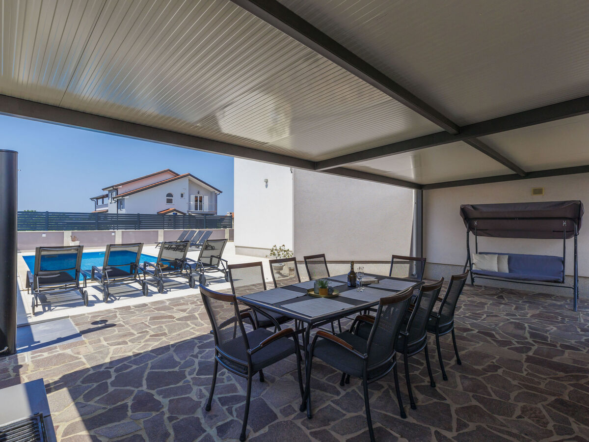 Villa Gocci, maison 270 m² avec piscine privée à Umag - Photo 3