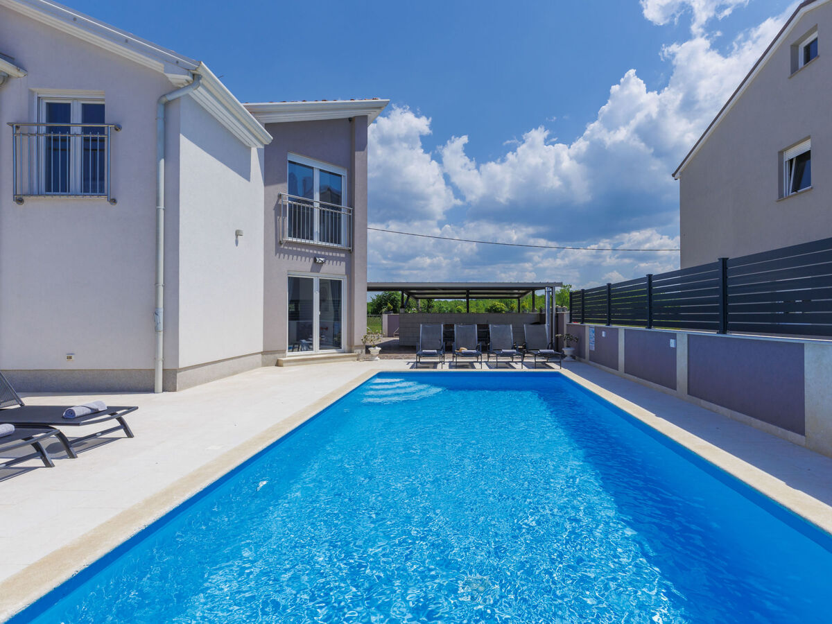 Villa Gocci, maison 270 m² avec piscine privée à Umag - Photo 18