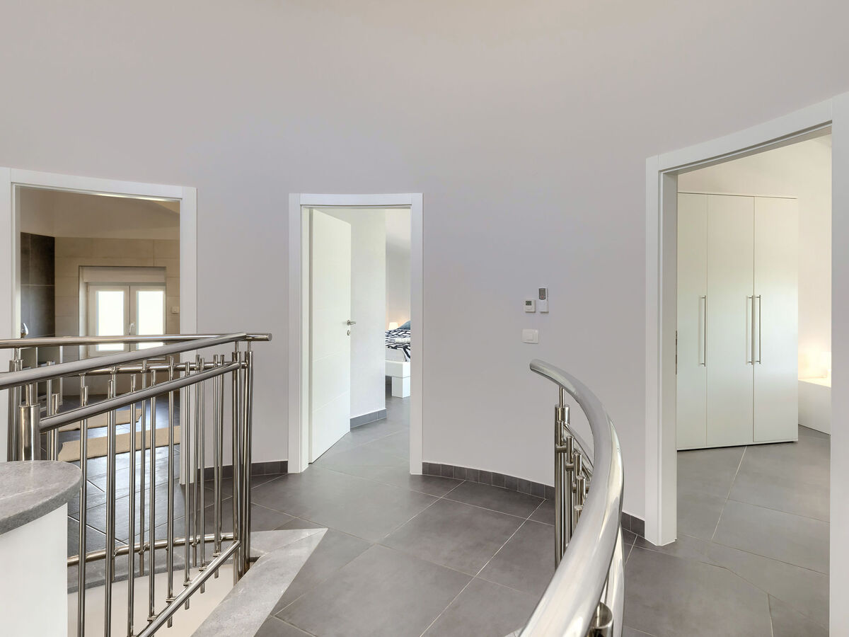 Villa Gocci, maison 270 m² avec piscine privée à Umag - Photo 21