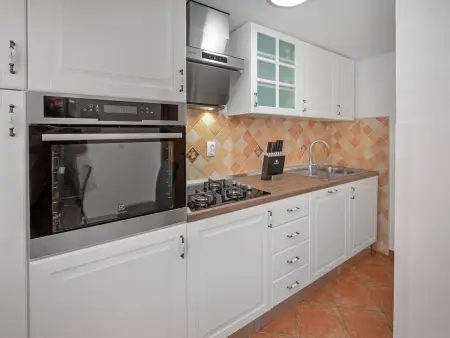 Maison Aleksandra à Pula, 6 pers, terrasse couverte : photo 6