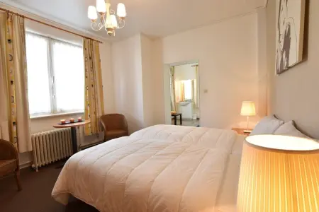 Het huis van Amelie – Maison 12 chambres, 30 m plage : photo 19